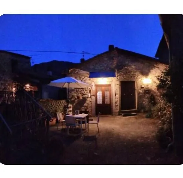 Maurizio Nel Borgo Medievale Tavernelle  Italy